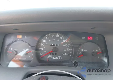 2005 Mercury Grand Marquis Gs z USA, uszkodzony, nr VIN 2MEFM74W55X601479